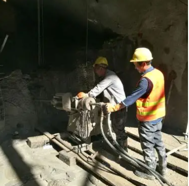 瓮安水下抗分散灌浆料特点 水下不分散注浆料介绍